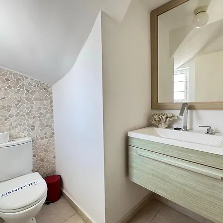 Villa Seaside Family - 2 Min Walk To